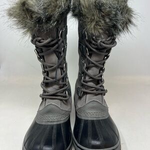 Worn once! Sorel Joan of Arc Waterproof Winter Boot, Size 8